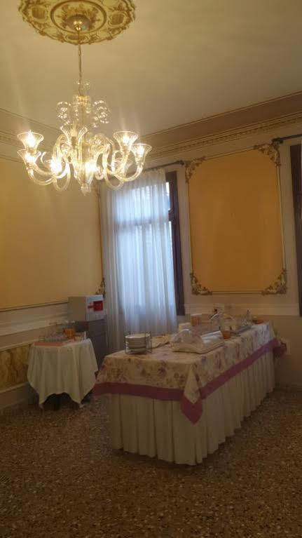 Bed and Breakfast Casa Di Carlo Goldoni - Dimora Storica Кіоджа Екстер'єр фото